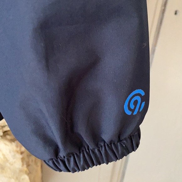 Champion Kid’s Raincoat/Windbreaker - Picture 8 of 8